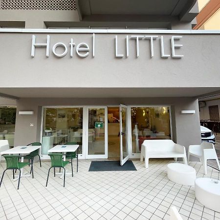 Hotel Little Ріміні Екстер'єр фото